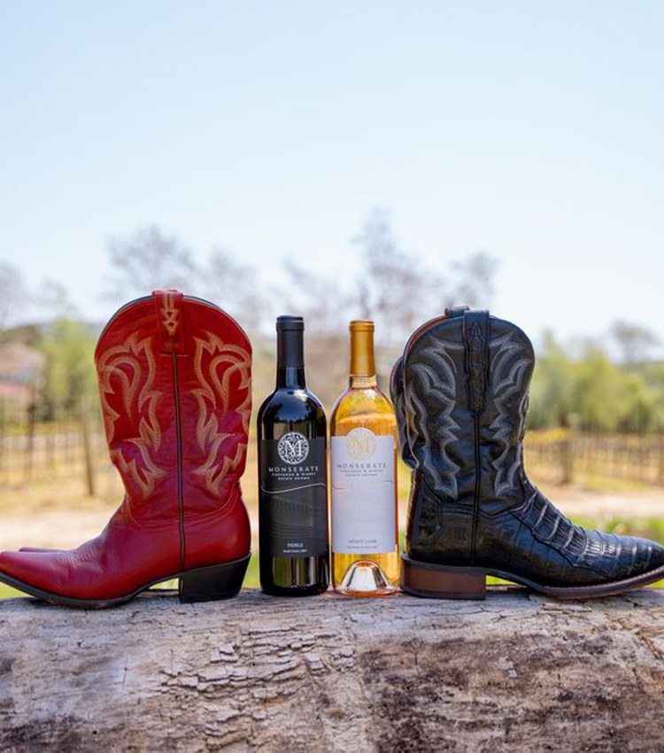 Monserate-Winery-Wine-Dancing